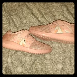 Cutee pink unicorn tennis shoes
